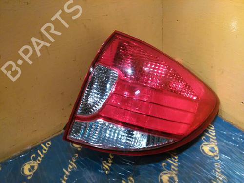 Used Right taillight KIA RIO I Hatchback (DC) 1.5 16V (98 hp) 5289741