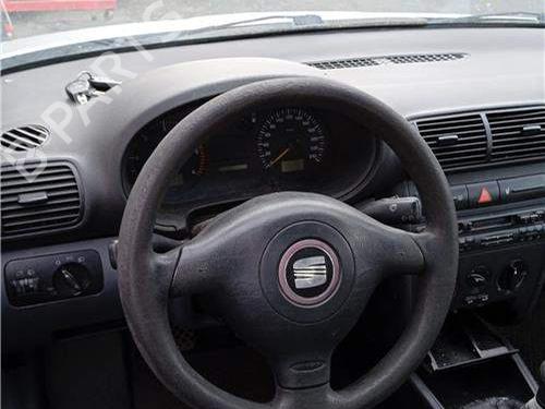 Right taillight SEAT LEON (1M1) 1.9 TDI | BP10545902C35 - Image 7