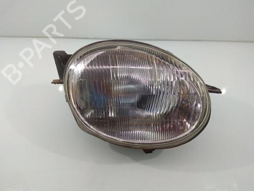 Right headlight TOYOTA COROLLA Estate (_E11_) 1.6 16V (ZZE112_) (110 hp) 13529724