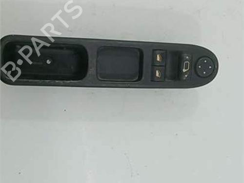 Used Left front window switch Left front window switch 38522827 38522827