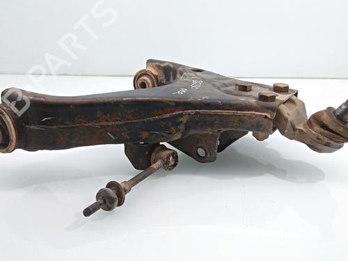 Right front suspension arm KIA SORENTO I (JC) 2.5 CRDi 4WD | BP21558591M13