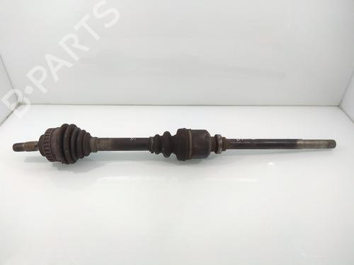 Used Right front driveshaft NISSAN INTERSTAR Van (X70) dCI 90 (90 hp) 13530120