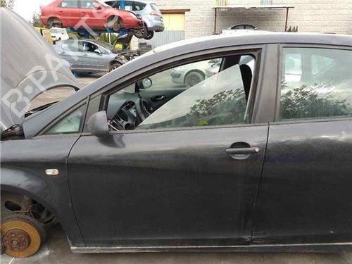 Used Left front door Left front door 38519328 38519328