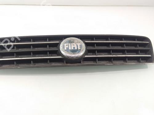 Front grille FIAT PUNTO (188_) 1.2 Bipower (188BXA1A) (60 hp) 46849441 |