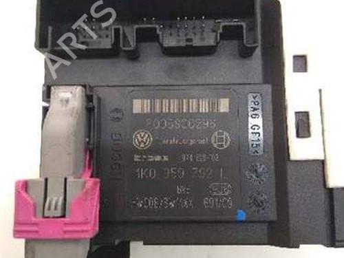 Left front window motor VW PASSAT B6 Variant (3C5) 2.0 TDI | BP38518864E21 - Image 3