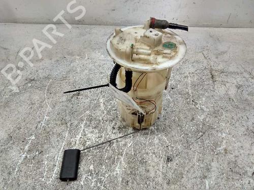 Used Fuel pump RENAULT MEGANE II (BM0/1_, CM0/1_) [2001-2012]  5832955