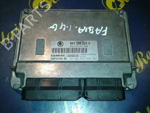 Used Engine control unit (ECU) SKODA FABIA I (6Y2) [1999-2008]  5304196
