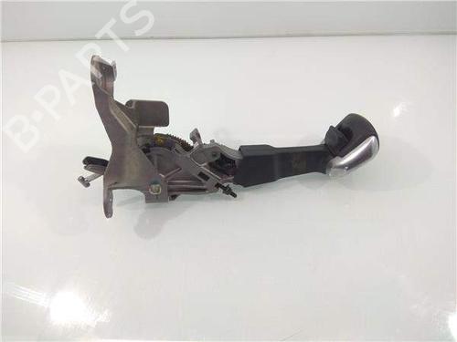 håndbremse PEUGEOT 2008 I (CU_) 1.2 VTi | BP13528073I18 - Image 3
