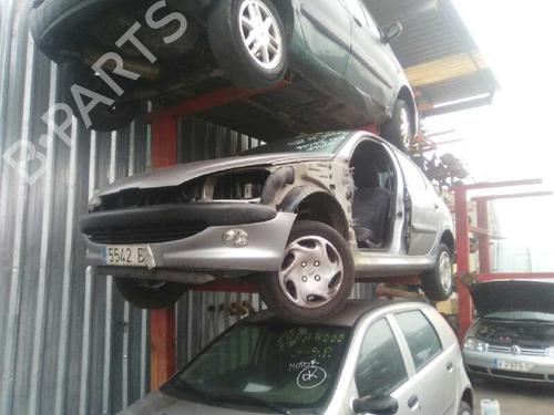 Fuse box PEUGEOT 206 Hatchback (2A/C) 2.0 HDI 90 | BP5291361E1