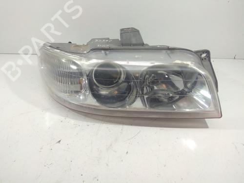 Used Right headlight DAEWOO NUBIRA Saloon (J100) 2.0 16V (133 hp) 6988884