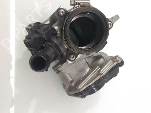 Used Throttle body FORD FOCUS II Turnier (DA_, FFS, DS) [2004-2012]  10506625