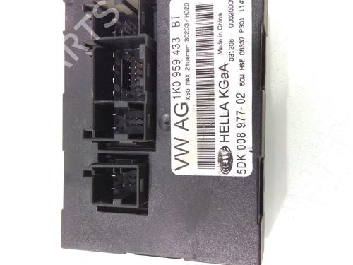 Used Electronic module VW TOURAN (1T1, 1T2) 2.0 TDI 16V (140 hp) 11759599