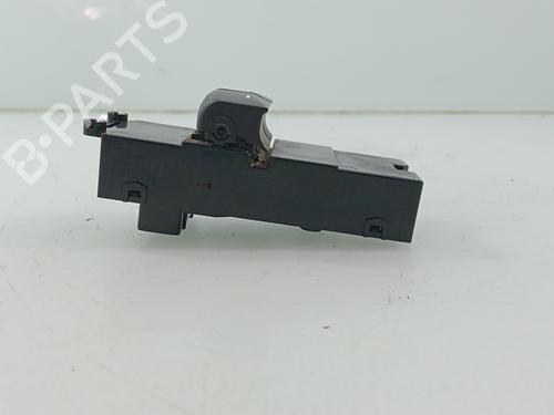 Left front window switch HYUNDAI i30 Estate (GD) 1.6 CRDi | BP31644028I27  - Image 6