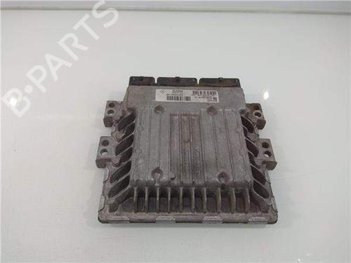 Used Engine control unit (ECU) Engine control unit (ECU) 13528479 13528479