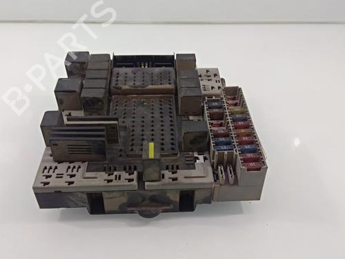Used Fuse box VOLVO XC70 I Cross Country (295) D5 AWD (185 hp) 16460530