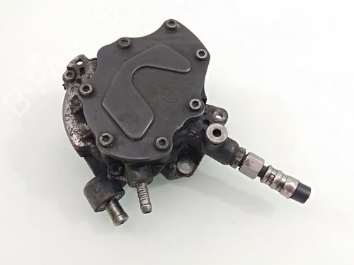 Used Vacuum pump VW TOUAREG (7LA, 7L6, 7L7) [2002-2013]  21845218