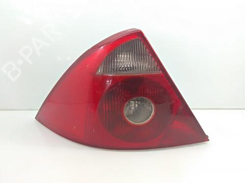 Used Left taillight FORD MONDEO III Saloon (B4Y) [2000-2007]  18854497
