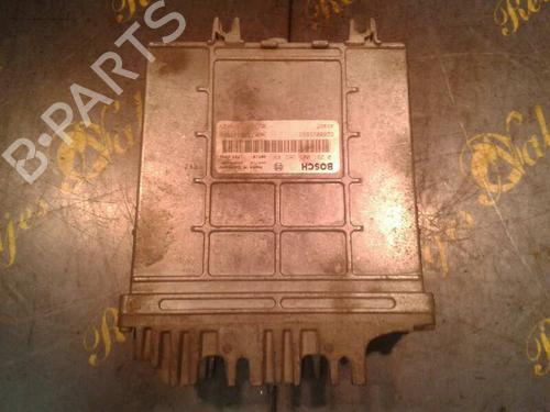 Used Engine control unit (ECU) RENAULT MEGANE II Saloon (LM0/1_) [2003-2025]  6253110