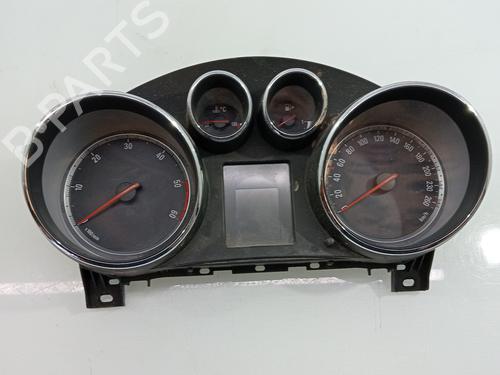 Used Instrument cluster OPEL INSIGNIA A (G09) [2008-2017]  24598048