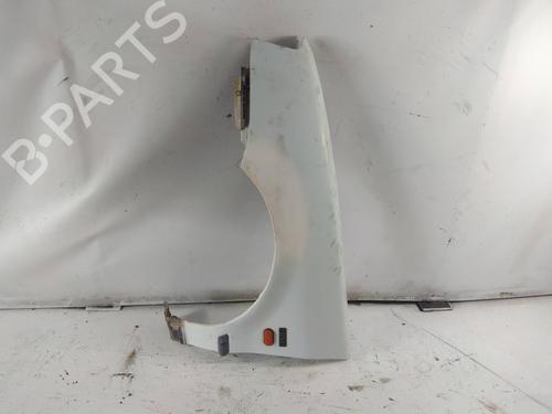 Parafango anteriore sinistro RENAULT 19 I (B/C53_) 1.7 (92 hp) BLANCO   | BLANCO   |