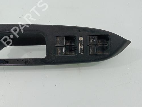 Used Left front window switch VW TOURAN (1T1, 1T2) [2003-2011]  32000859