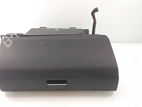 Used Glove box MERCEDES-BENZ B-CLASS Sports Tourer (W245) B 180 CDI (245.207) (109 hp) 17870961