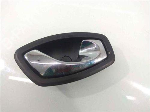 Used Front right interior door handle Front right interior door handle 10520499 10520499