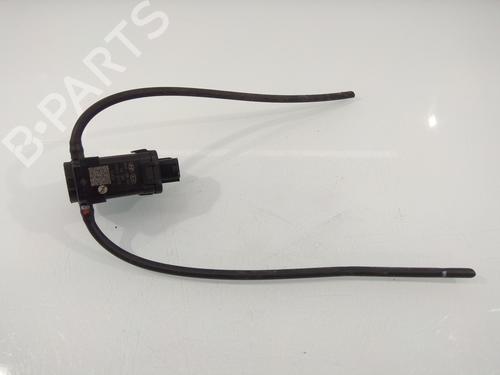 Used Washer pump KIA STONIC (YB) [2017-2025]  14217053