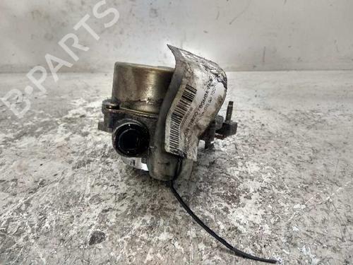 Vacuum pump FORD MONDEO III (B5Y) 2.0 TDCi | BP5295301M80
