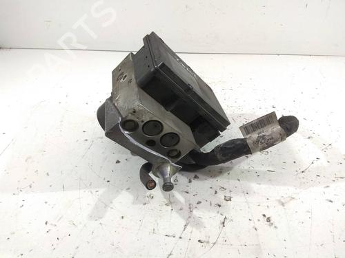 ABS Bremseaggregat MERCEDES-BENZ C-CLASS Coupe (CL203) C 180 Kompressor (203.746) (143 hp) 8647012