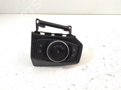 Used Headlight switch FORD FOCUS III 1.6 TDCi (95 hp) 8612218