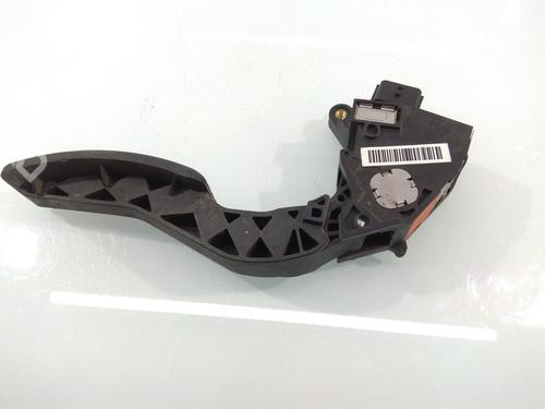 Pedal RENAULT MEGANE III Hatchback (BZ0/1_, B3_) 1.5 dCi | BP11043755I4 