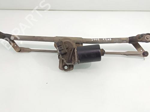 Front wiper motor FIAT STILO (192_)  | BP18469466M29 