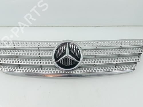Used Grille MERCEDES-BENZ C-CLASS Coupe (CL203) C 180 Kompressor (203.746) (143 hp) 32124340
