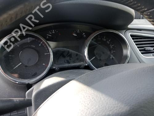 Used Instrument cluster PEUGEOT 5008 (0U_, 0E_) 2.0 HDi 150 / BlueHDi 150 (150 hp) 21808344