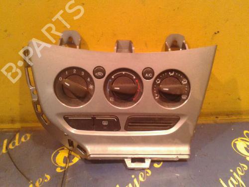 Commande Chauffage FORD FOCUS III Saloon 1.6 TDCi (115 hp) 5304257