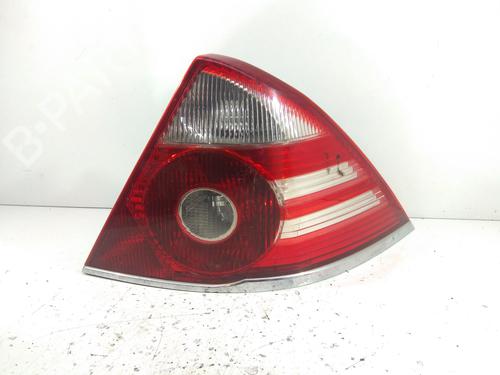 Used Right taillight FORD MONDEO III (B5Y) 2.0 TDCi (130 hp) 9038147