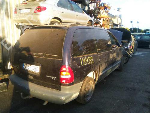 Front left lock CHRYSLER VOYAGER / GRAND VOYAGER III (GS_, NS_) 2.5 TD | BP5291116C98 