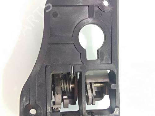 Front left interior door handle KIA CARENS II MPV (FJ)  | BP18504902I13 