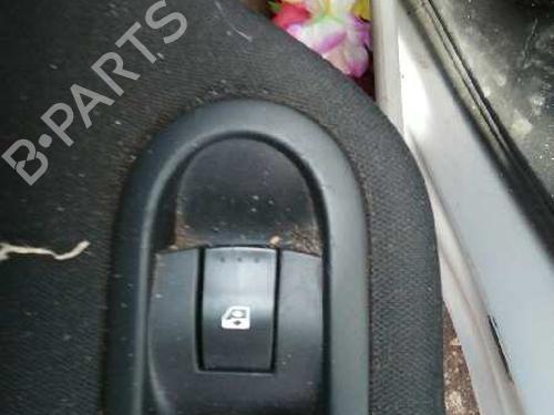 Used Left rear window switch RENAULT MEGANE II (BM0/1_, CM0/1_) 1.5 dCi (BM02, BM13, BM2A, CM02, CM13) (101 hp) 5289209