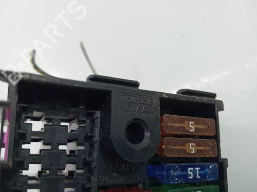 Fuse box VW TRANSPORTER T5 Van (7HA, 7HH, 7EA, 7EH) 1.9 TDI | BP40150600E1 - Image 5