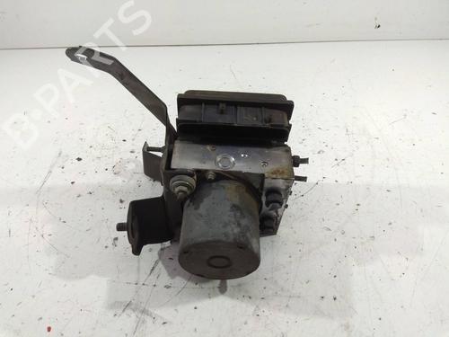 Used ABS pump TOYOTA COROLLA Verso (ZER_, ZZE12_, R1_) [2004-2009]  8066684