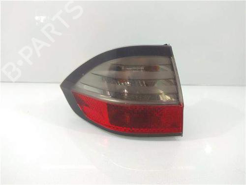 left-taillight-ford-s-max-wa6-6m2113405cg-exterior-2006-2007-2008-2009-2010-2011-2012-2013-2014-10868994 main image