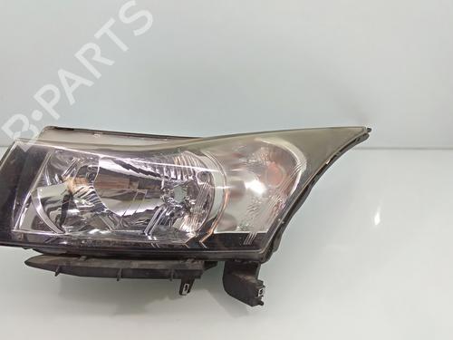 Used Left headlight CHEVROLET CRUZE (J300) [2009-2025]  15070728