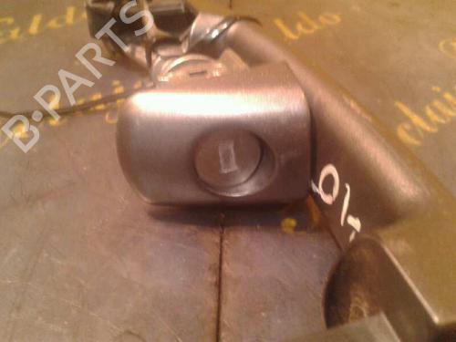 Front left exterior door handle PEUGEOT 407 (6D_) 2.2 (6D3FZE, 6D3FZH) | BP5304575C128 