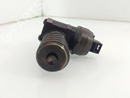 Injector SKODA SUPERB I (3U4)  | BP19524802M100 