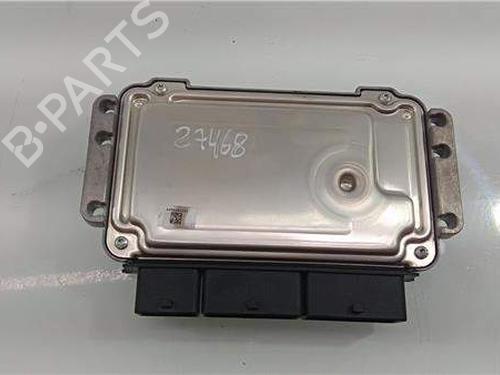engine-control-unit-ecu-smart-forfour-hatchback-453-09-453044-453053-237105821r-wme4530441y084862-2014-19519388 main image