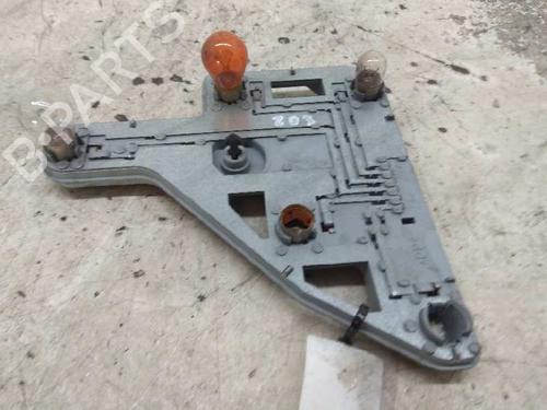 Used Lamp holder Lamp holder MERCEDES-BENZ C-CLASS (W202) [1993-2000] 14215544 14215544