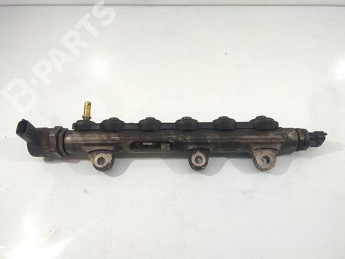 Used Injection rail Injection rail 9499097 9499097