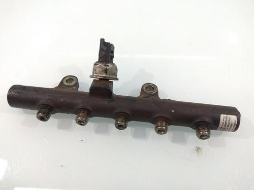 Used Injection rail Injection rail RENAULT MEGANE III Hatchback (BZ0/1_, B3_) 1.5 dCi (106 hp) 10067015 10067015